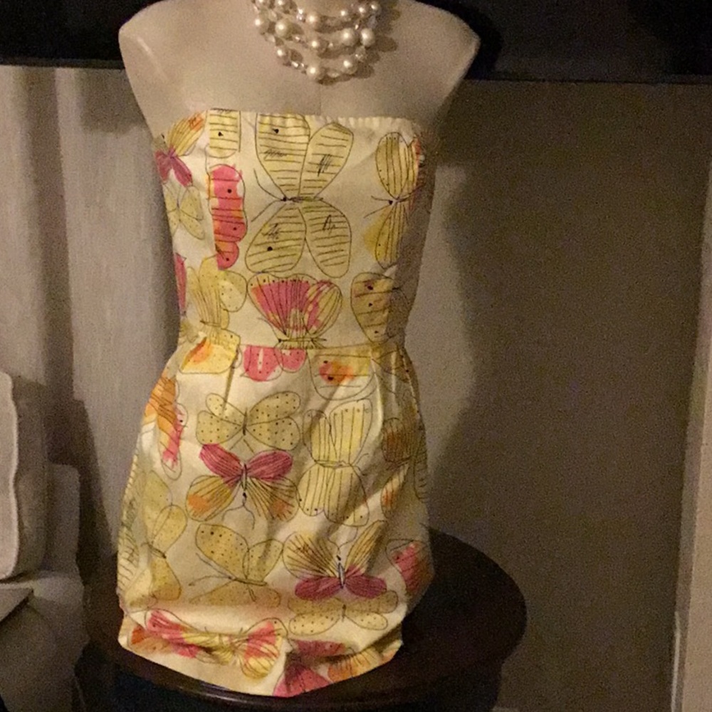 The perfect summer strapless mini